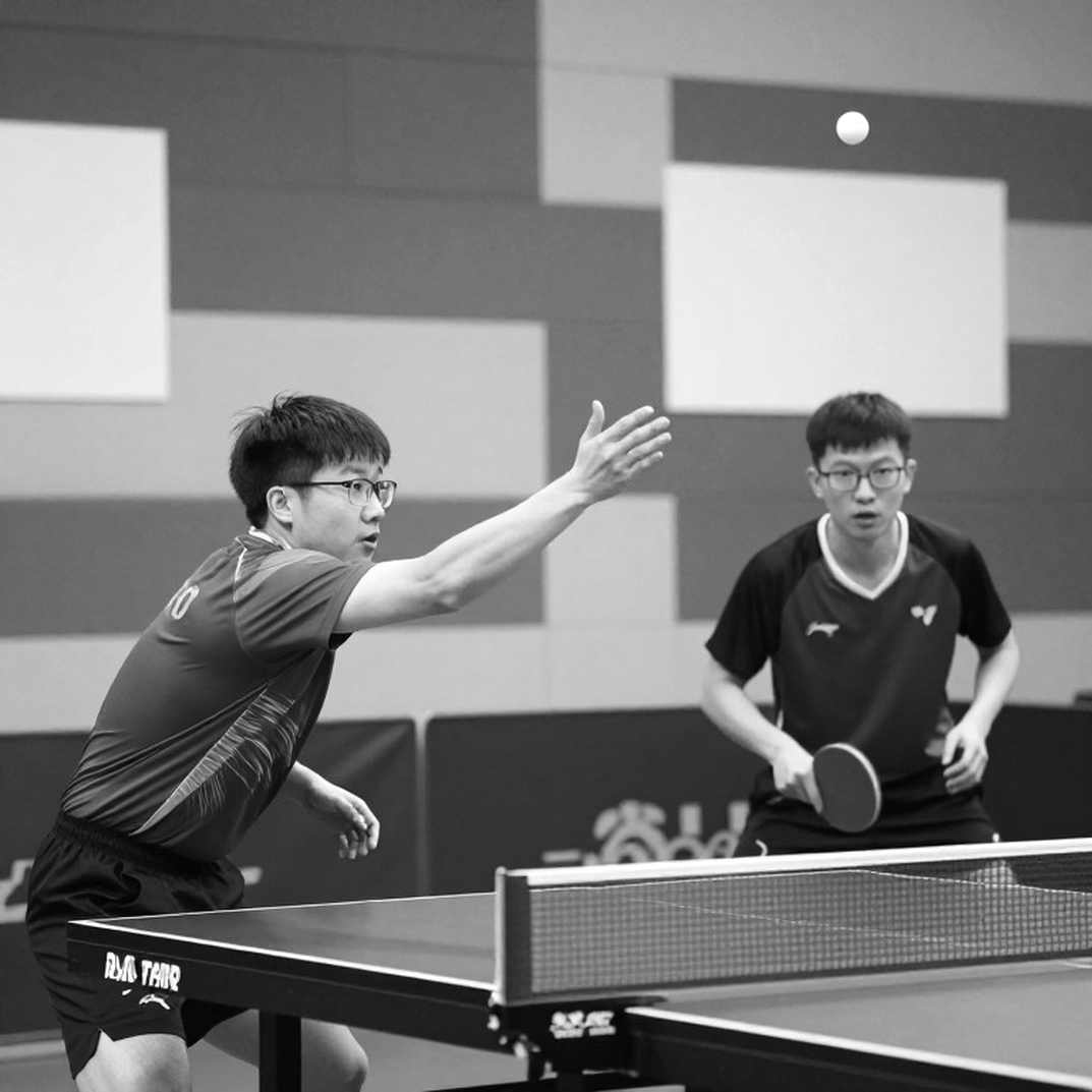 Khoảng lặng trong hồ sơ bóng bàn trẻ Việt Nam: Một lần trở về với bàn tay trắng